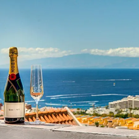 Апартаменты Sea View Panoramic Адехе